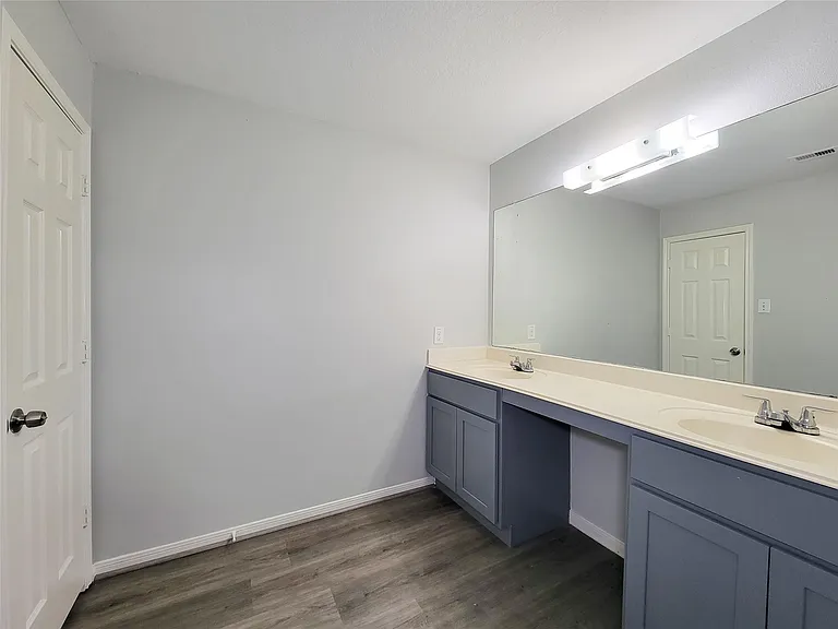 3602 Zephyr Glen Way — Photo 36