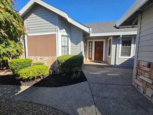 1019 Rancho Lindo Dr, Petaluma, CA 94952