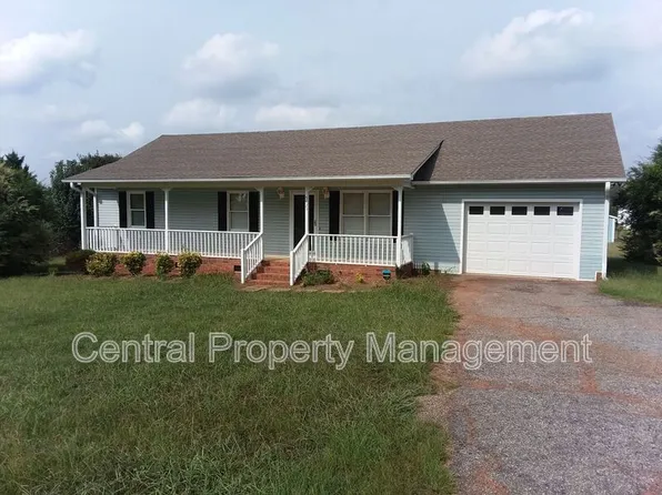 5423 Parris Bridge Rd, Boiling Springs, SC 29316
