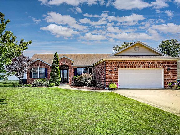 3rd image of 9932 Bending Oaks Dr