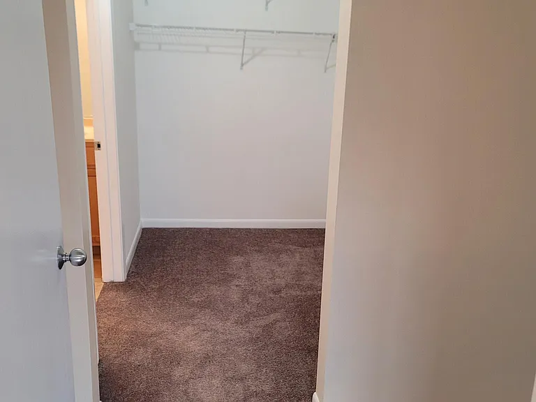 1200 W Monroe St #420 — Photo 50
