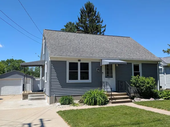 214 Fairview STREET, Watertown, WI 53094