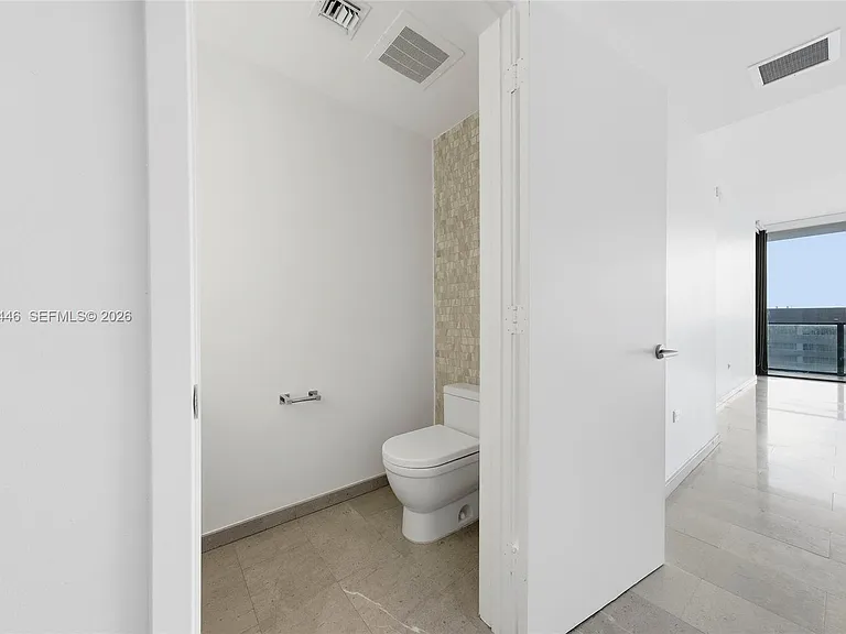 88 SW 7th St #2008 — Photo 44