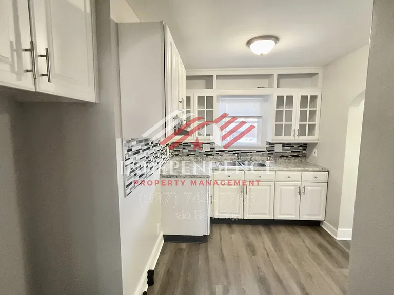 25 Orchard Ave — Photo 7