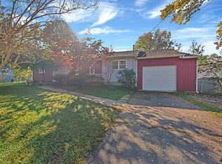 307 Ridgeview Dr, Oliver Springs, TN 37840