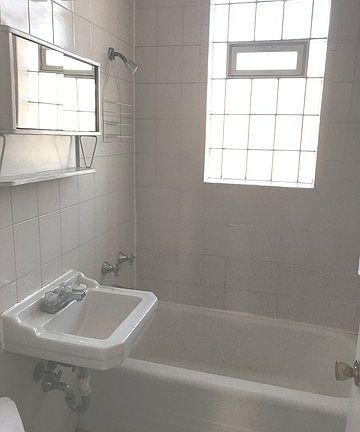 5th image of 2828 W Palmer St #3