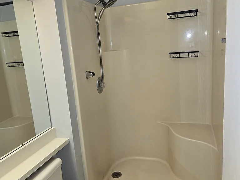 7857 Cobdon Ave — Photo 10
