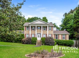 4047 Linda Ln SW, Lilburn, GA 30047