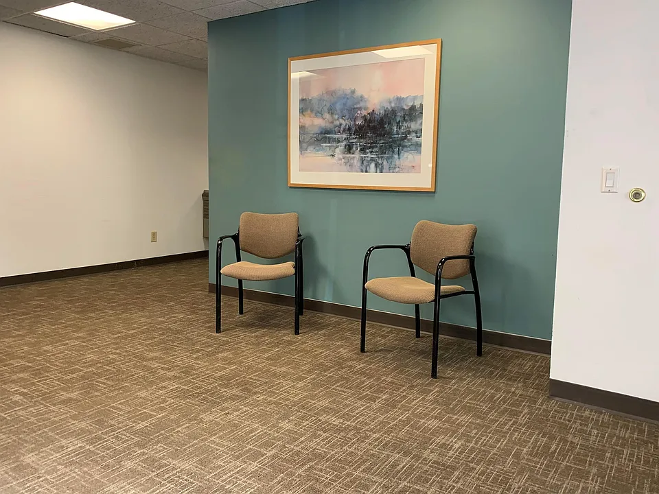 Foyer, 3801 Regent St