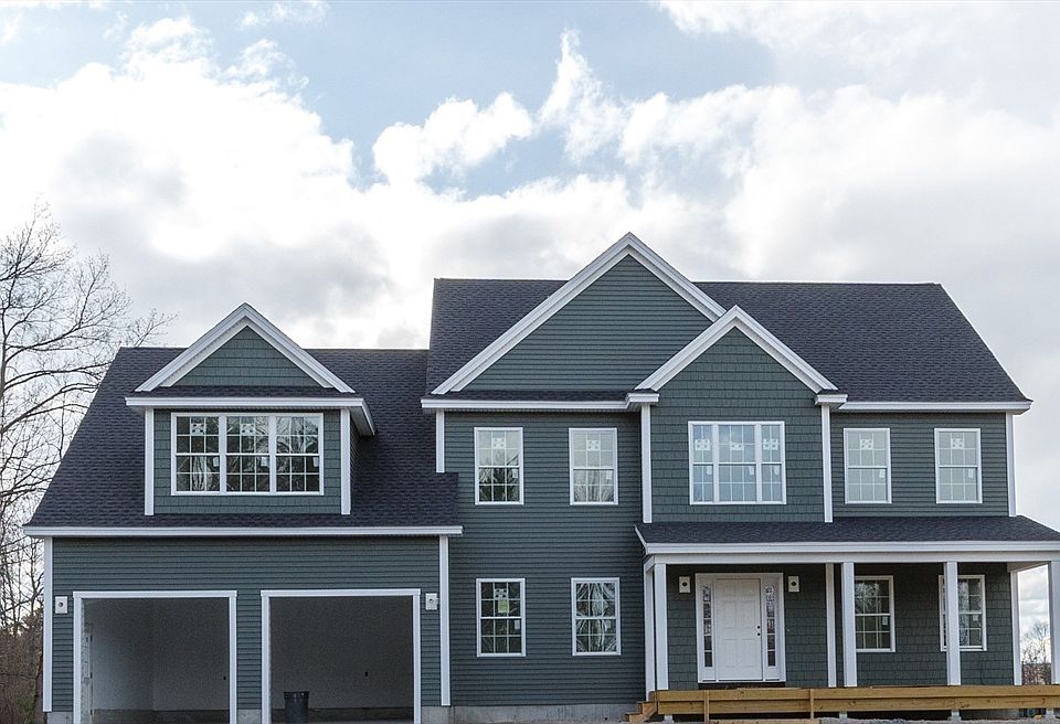 1st image of 10 Haystack Cir