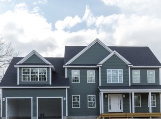 10 Haystack Cir, Pelham, NH 03076