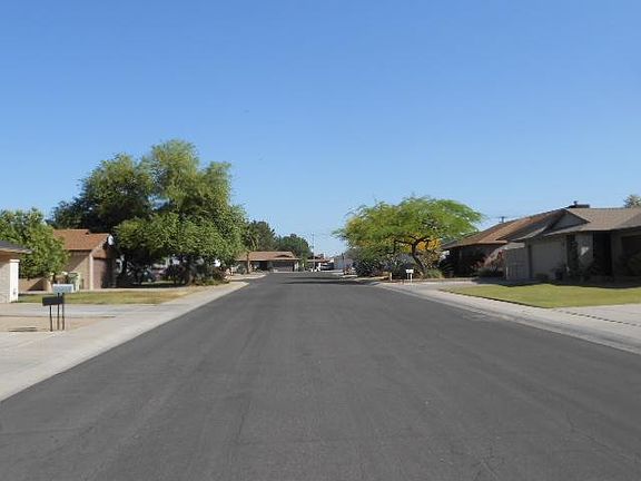 4th image of 13002 N 59th Dr