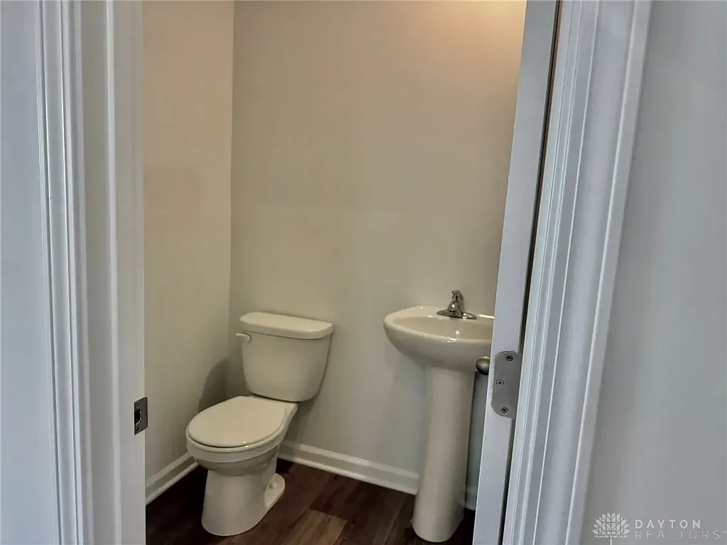 4 bed, 2.5 bath, 2343 sqft, $2,650 — Photo 4