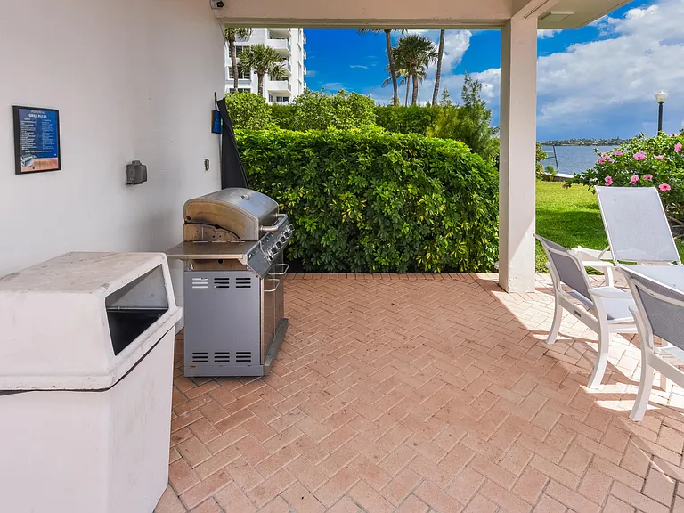 2600 N Flagler Dr #803 — Photo 16