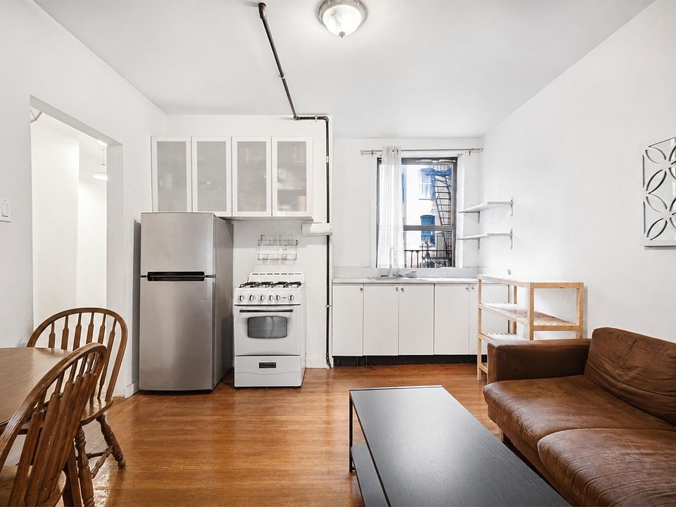 1st image of 205 W 103rd St #3E