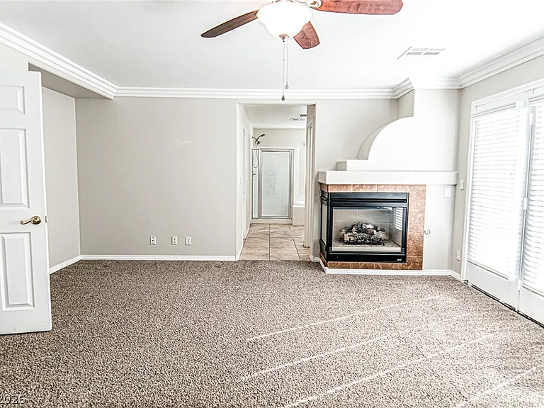 6545 Black Oaks St — Photo 38