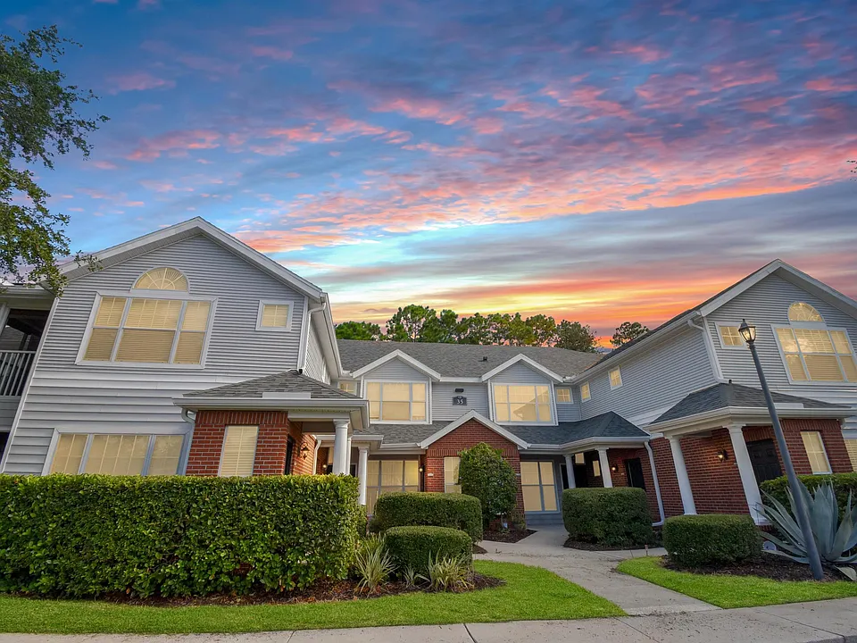 35111 Harbour Vista Cir