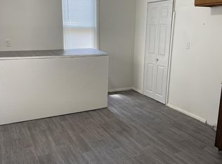 1900 S 14th St, Springfield, IL 62703