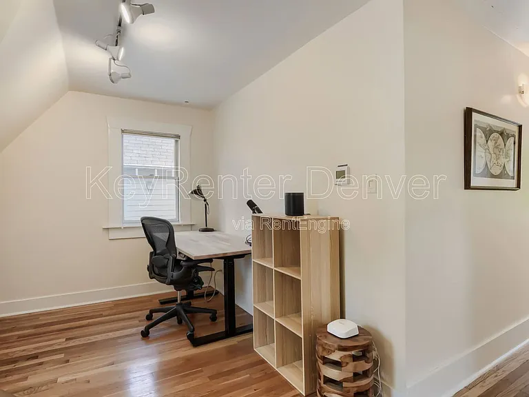 480 S Franklin St — Photo 4