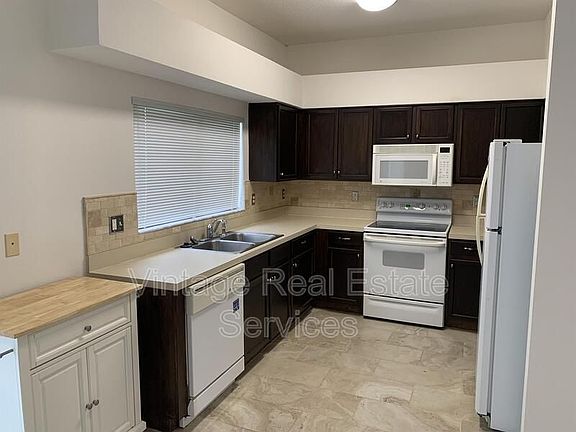 4th image of 13009 Carlington Ln