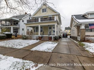2116 Elbur Ave, Lakewood, OH