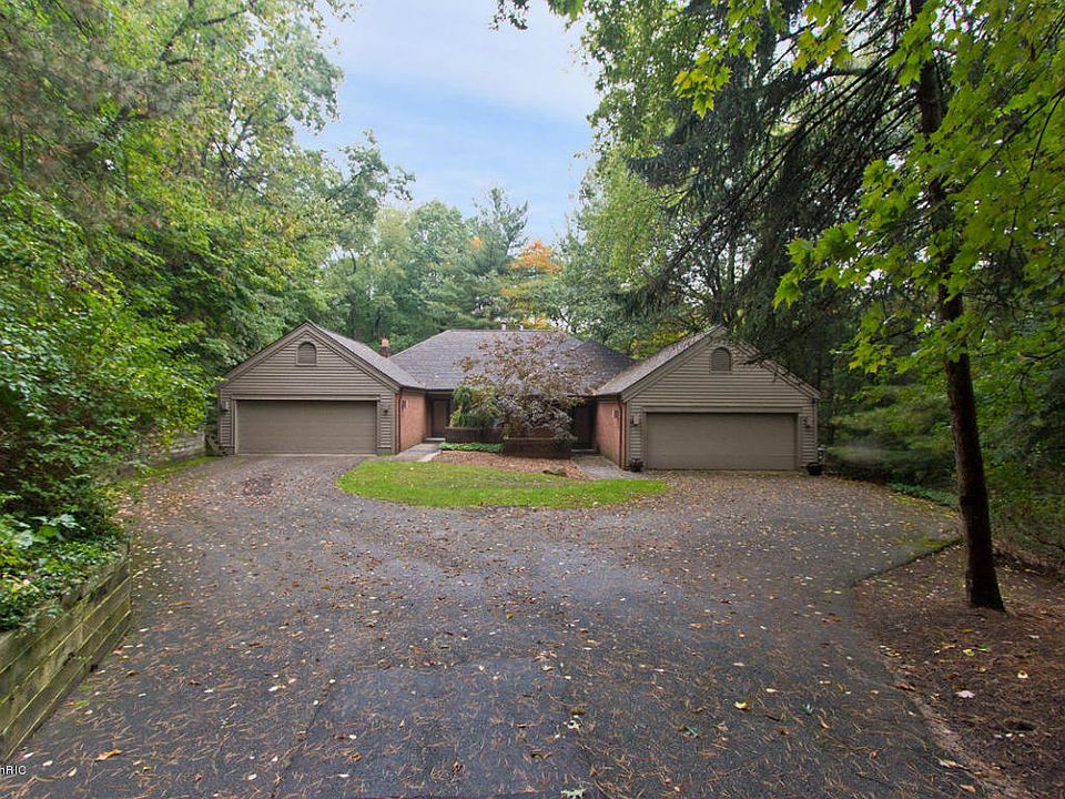 1st image of 6561 Waybridge Dr SE
