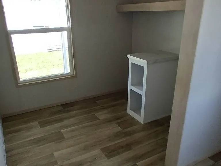 213 Greenhaven Rd W #213 — Photo 34
