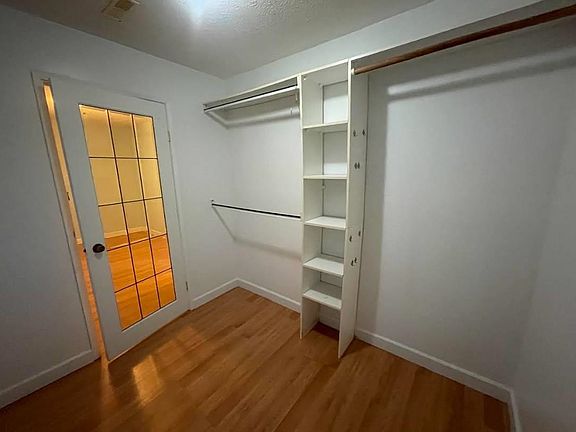 5th image of 26458 33rd Ave
