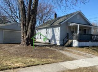 2735 16th Ave, Port Huron, MI