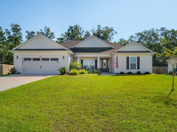 115 Stillmont Dr, Crawfordville, FL 32327
