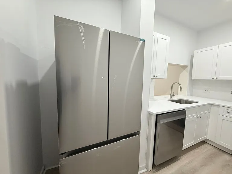 456 Park Dr #22 — Photo 8