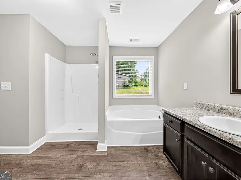 2416 Scoggins Rd — Photo 21