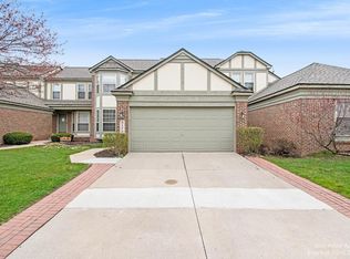 2173 Lone Wolf Ln, Canton, MI 48188