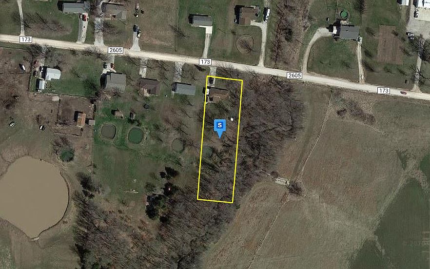 2nd image of 1904 County Road 2605