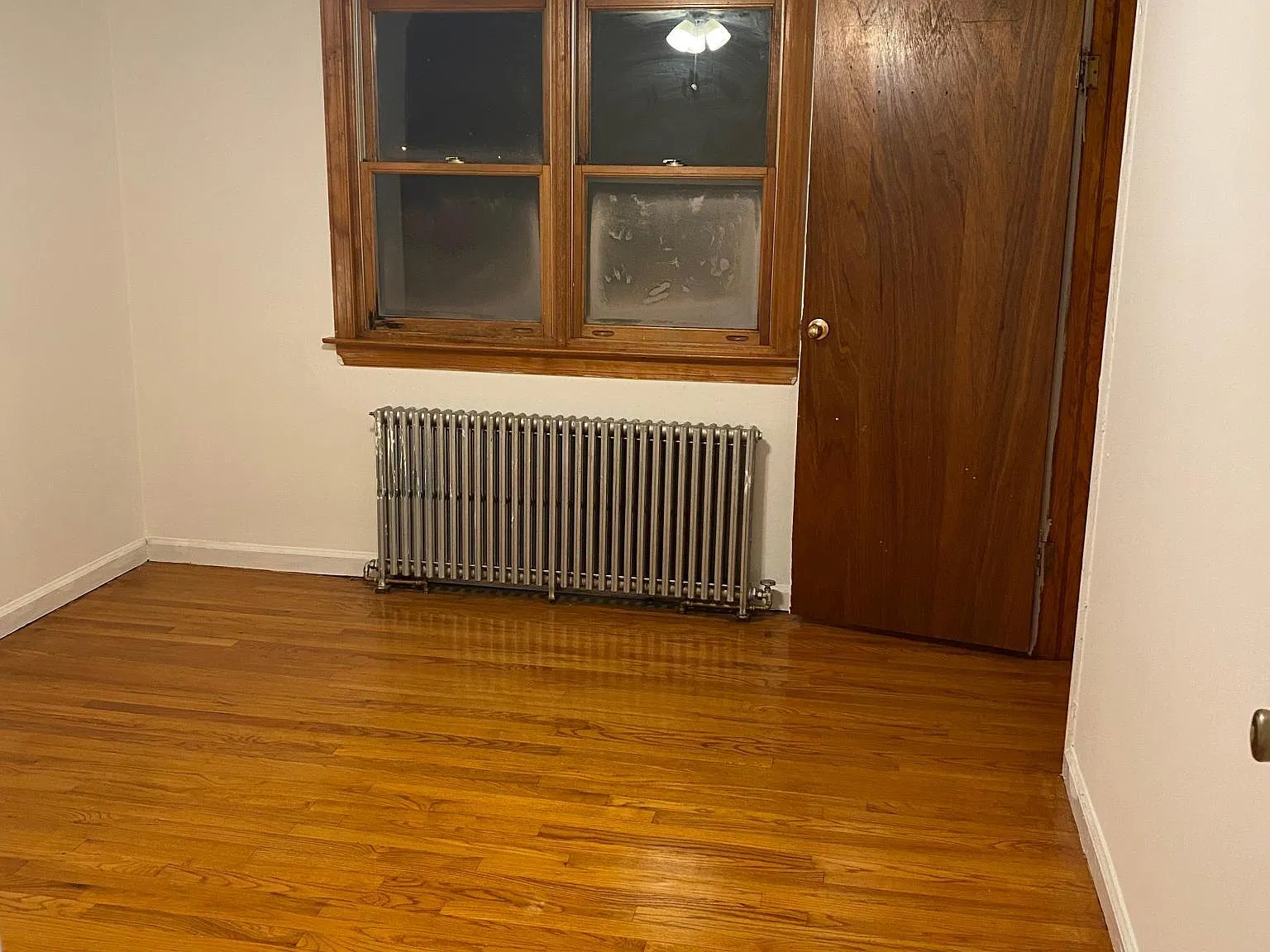 148 S 14th Avenue — Photo 3