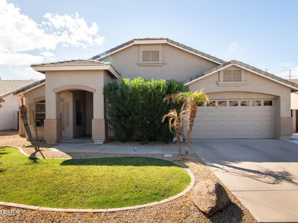 2041 E RAWHIDE Street, Gilbert, AZ 85296