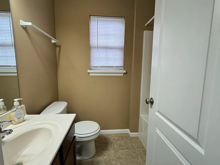 4209 Bold Venture Dr — Photo 8