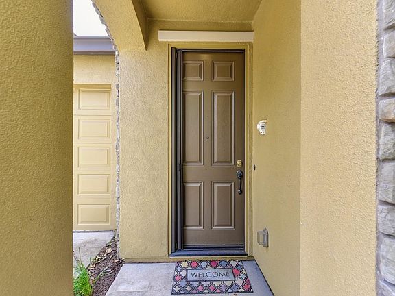 2nd image of 1105 Marseille Ln