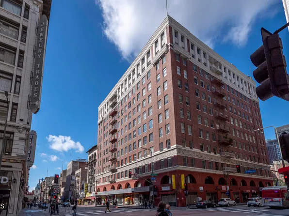 312 W 5th St APT 705, Los Angeles, CA 90013