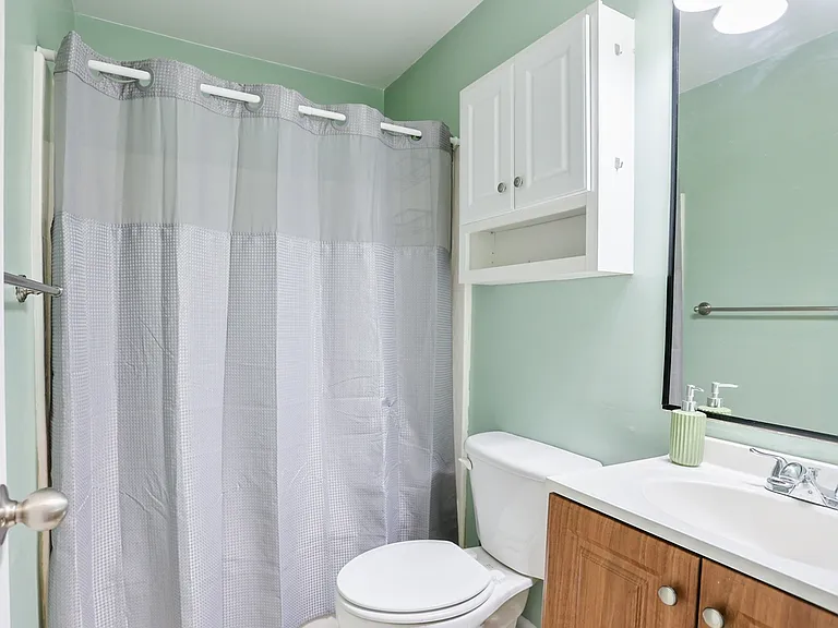 224 Park View Ct — Photo 15