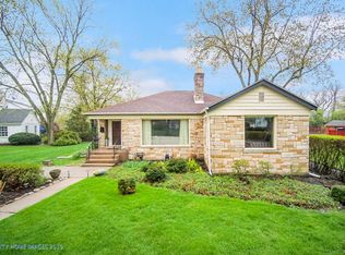 2044 Evans Rd, Flossmoor, IL 60422