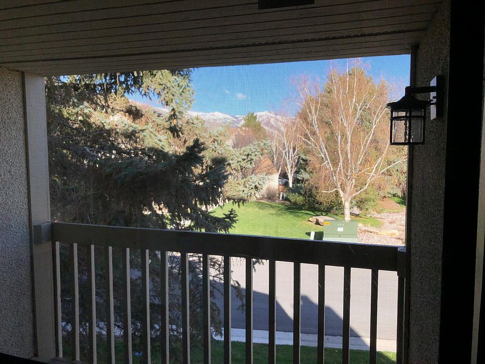 1st image of 39 Spaulding Ct