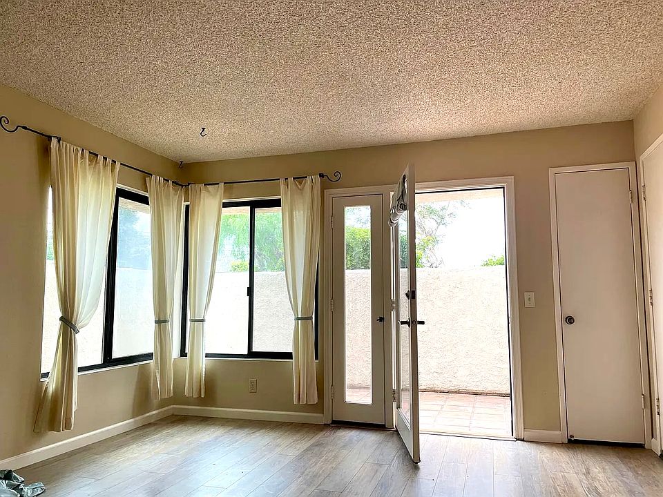 Natural light, plenty of privacy
