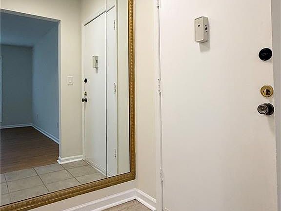 3rd image of 6851 Roswell Rd Unit O34