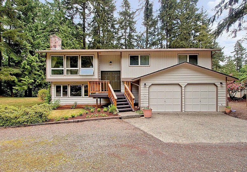 1st image of 17410 232nd Ave NE
