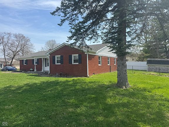 3rd image of 712 Radburn Dr