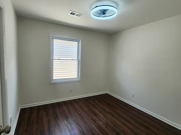 3713 Bergen Turnpike image 9 of 13