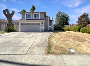 1099 Scott St, Fairfield, CA 94533