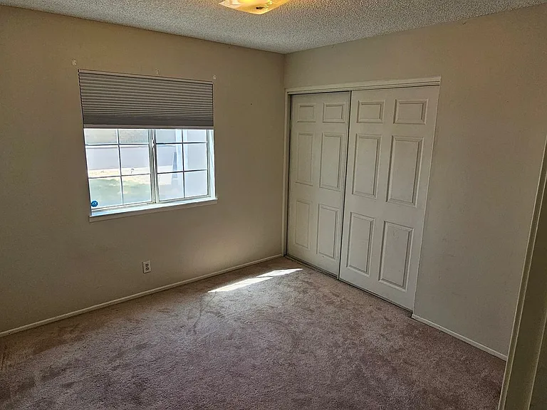 812 Kinnett Ave — Photo 9