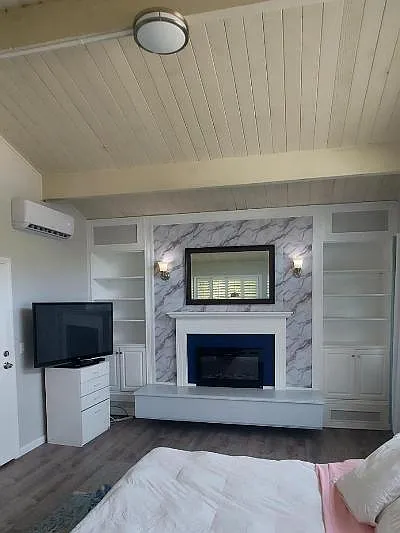 251 Cobblestone Dr
